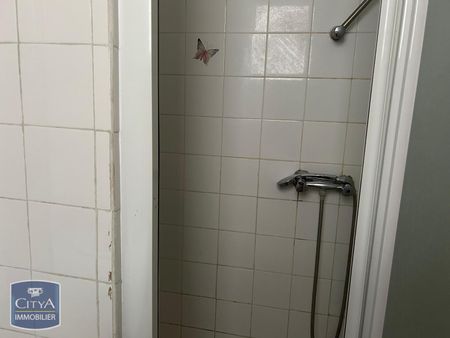 Location Appartement 3 pièces 67m² CARPENTRAS 84200 - Photo 2