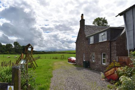 5 bedroom detached house to rent - Photo 3