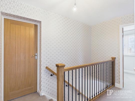 4 Bedroom Detached House - Photo 1