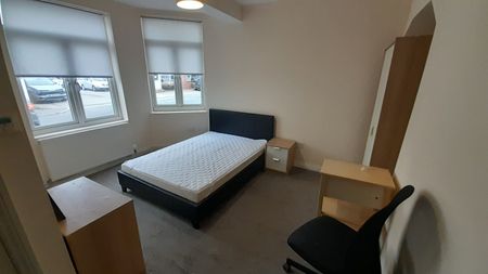 WF6, Normanton - Photo 2