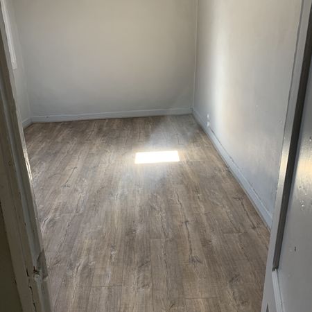 Location Appartement 1 pièce 27m² MONTPELLIER 34000 - Photo 3