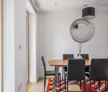 3 bedroom apartment to rent - Photo 2