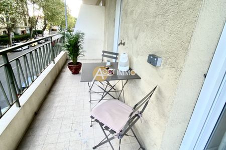 TOULON SIBLAS, CHAMBRE EN COLOCATION - Photo 4