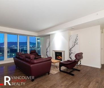 Condo in Downtown Vancouver, BC - Photo 1