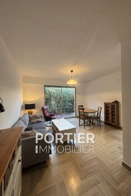 Location Appartement 2 pièces 45m² ANTIBES 06600 - Photo 1