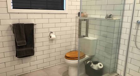 Modern Studio in a Great Location! - Photo 4