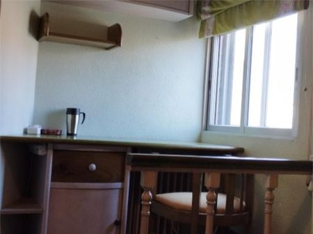 Piso de alquiler en Calle de Tribaldos, 19, Canillas - Photo 3