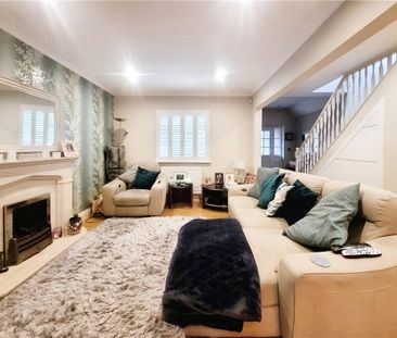 Vicarage Road, Egham, Surrey, TW20 9JW - Photo 2