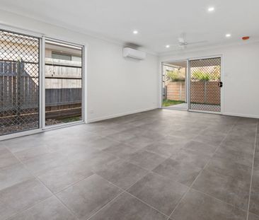 16 Gardenia Circuit, QLD, 4503, Dakabin - Photo 2