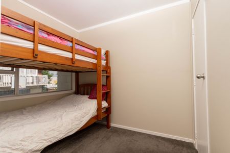 Lovely two-bedroom home at James Road - Photo 2