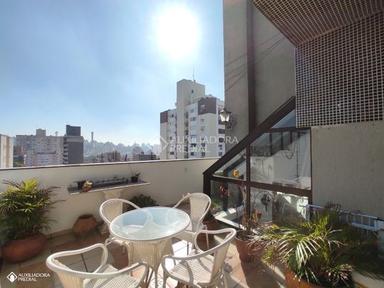 Cobertura com 2 quartos e 136m² para alugar em Petrópolis, Porto Alegre. - Photo 1