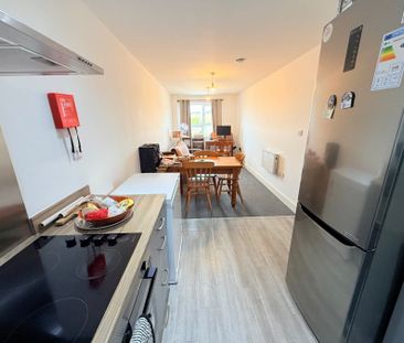 Newton Road, Yeovil, Somerset - Photo 6