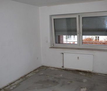 Neue Wohnung, neues Glück! Günstig geschnittene Seniorenwohnung( mi... - Photo 4