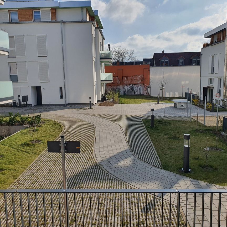 Hier lässt es sich zu dritt gut aushalten! Neugierig? - Foto 1