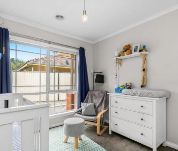 Modern low maintenance living in a prime location. - Photo 6