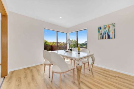 3 Bedrooms in Macleans zone - Photo 3