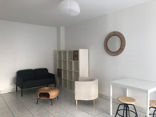 T1bis Meublé De 30m² Avec Balcon - Proche Erdre - Photo 1