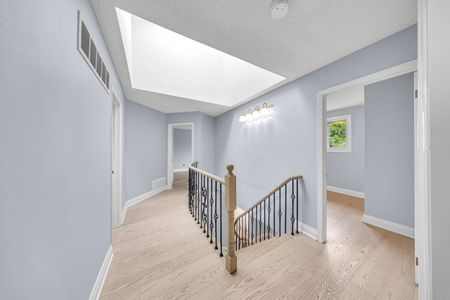 For Lease - 141 Hialeah Crescent Unit# Upper, Whitby, Ontario - Photo 5