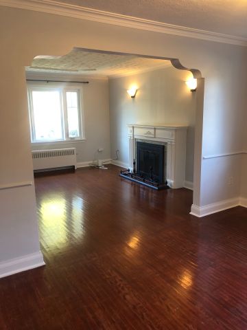 For Lease - 1 Ash Crescent Unit# Main Fl, Toronto, Ontario - Photo 4