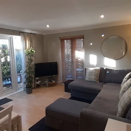 2 Bed Flat, Lethaby House, SW4 - Photo 1