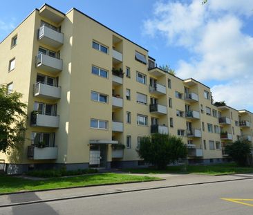 Schöne 2.5-Zimmerwohnung im 3. Obergeschoss - Foto 3