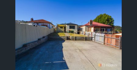 MODERN COTTAGE CLOSE TO TOWN - Photo 5