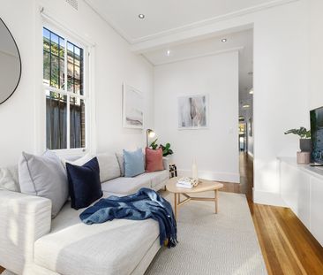 Gorgeous Newtown Terrace Home - Photo 1