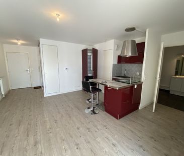 Location Appartement 1 pièce 31m² GROSLAY 95410 - Photo 1