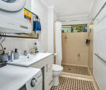 LOACATION LOCATION !!! - Photo 3