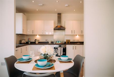 2 bedroom apartment to rent - Photo 5