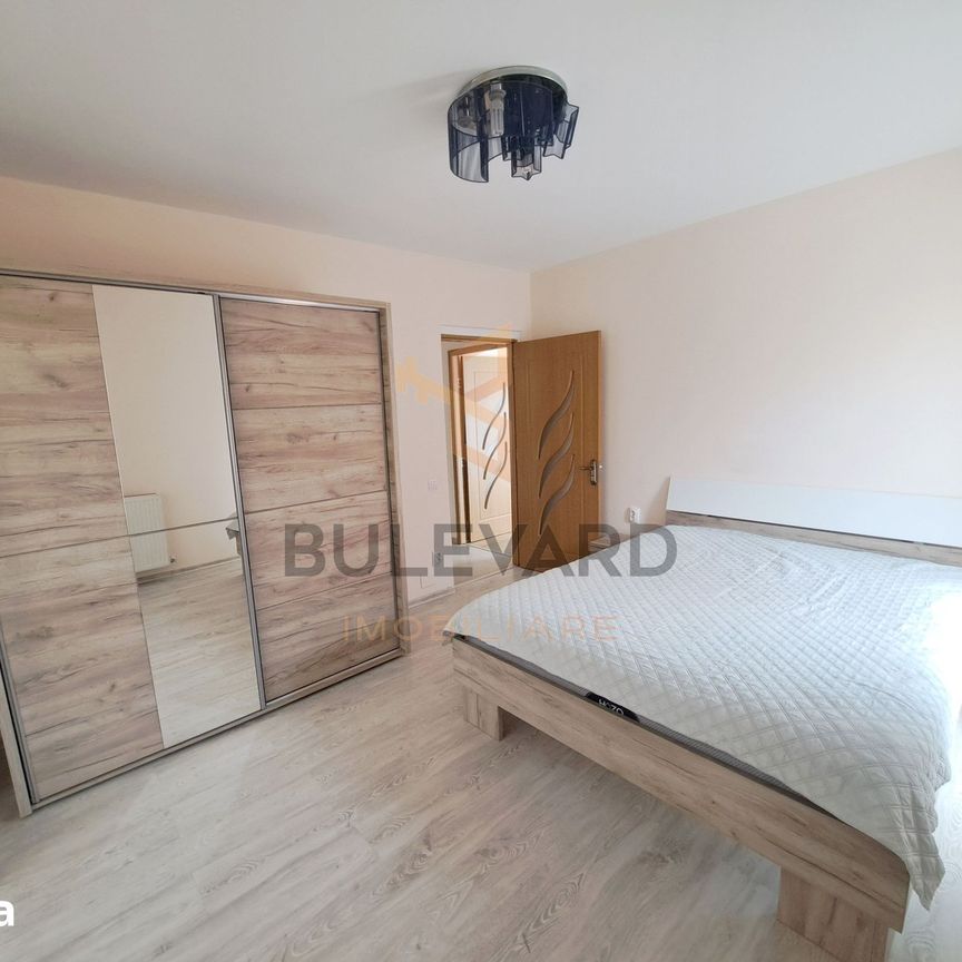 Apartament 2 camere decomandate, gradina proprie, 2 locuri de parcare, - Fotografie 1