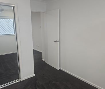 ***BRAND NEW*** 3 BEDROOM TOWNHOUSE AVAILABLE NOW - Photo 4