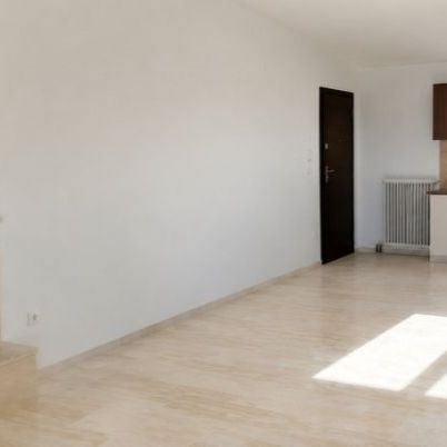 Διαμέρισμα για ενοικίαση Μιντιλόγλι (Παραλία) - Photo 1