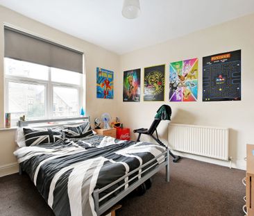 4 bedroom house share to rent - Photo 1