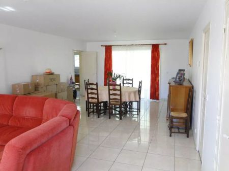 MAISON DE PLAIN-PIED ST JULIEN L'ARS - Photo 2