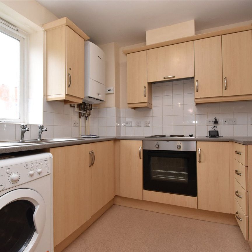 Compair Crescent, Ipswich, Suffolk, IP2 0EH - Photo 1