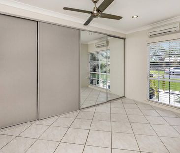 Spacious 3-Bedroom Home with Pool and Patio Bliss - Photo 1