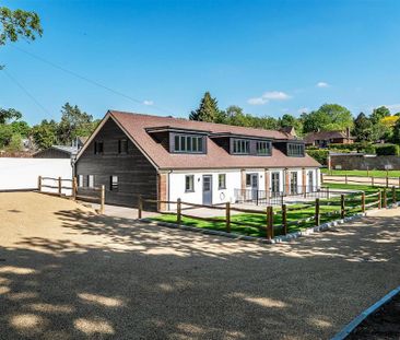 2 bedroom detached bungalow to rent - Photo 2