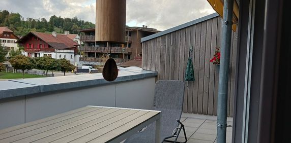 À remettre spacieux 2,5 pièces de 70 m² à Le Pâquier - Photo 2