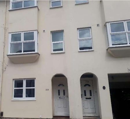 An Attractive House Share in Lindfield Room 2 - Photo 5