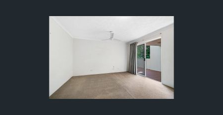 2 bed, 2 bath, 2 car ground floor apartment with pool. - Photo 3