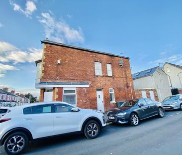 Cora Street, BARRY - Photo 5