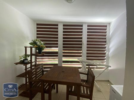 Location Appartement 2 pièces 29m² ST DENIS 97400 - Photo 5