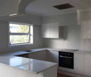 Solid Brick Family Home - Photo 2