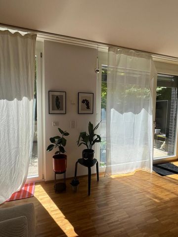 21/2 ZI-WOHNUNG IN ZÜRICH – KREIS 3 BINZ, FURNISHED, TEMPORARY - Photo 3