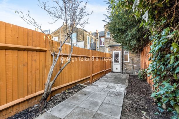 Fountain Road, London, SW17 - Photo 1