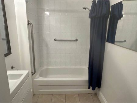 For Lease - 94 Bloor Street Unit# 1, Oshawa, Ontario - Photo 4