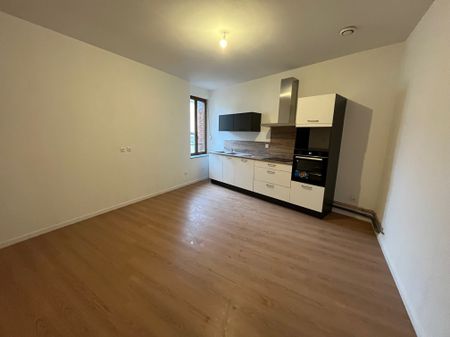 Location Appartement 2 pièces 61m² HOMECOURT 54310 - Photo 3