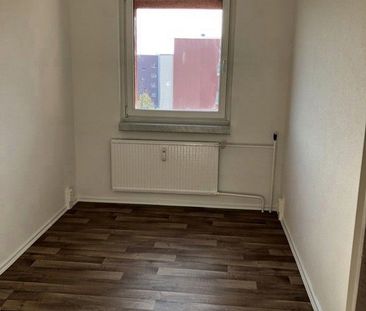 Hübsche Familienwohnung mit modernem Bad - Foto 2