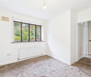 2 bedroom link detached house to rent - Photo 5